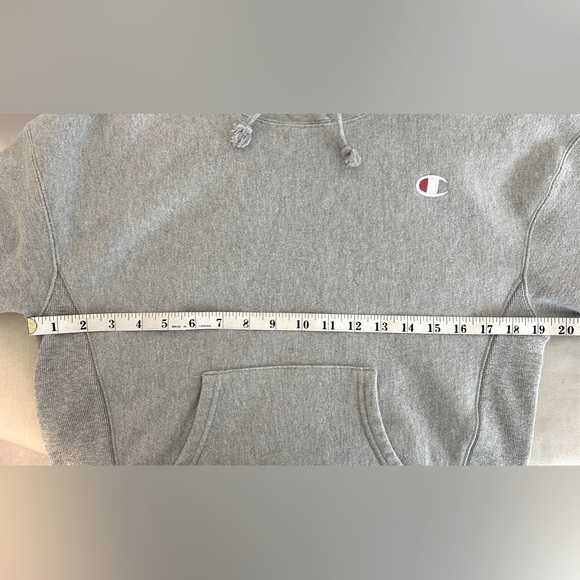CHAMPION Fleece Hoodie - Picture 7 of 10